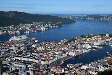 Bergen et son port vu depuis le Fløyen