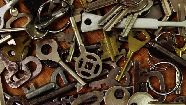 A lot of different vintage keys to the door