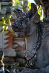 Fototapeta na wymiar Ancient sculptures in the city of Ubud on the island of Bali, Indonesia.