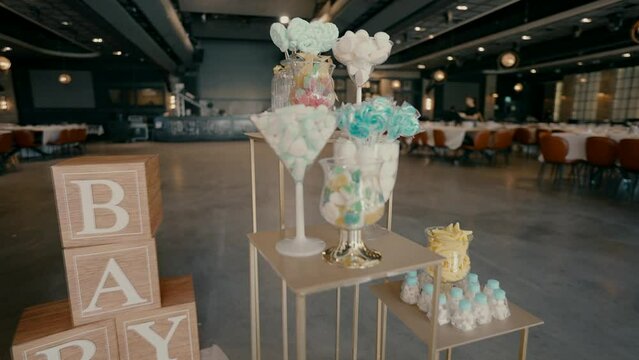 An event hall where circumcision is celebrated with balloons and bear dolls. HD