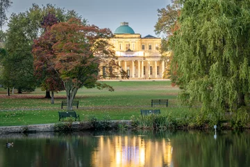 Fotobehang Olijf pittville park pump house  © mgnikon