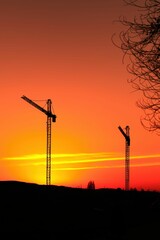 Naklejka premium Landscape of a picturesque orange sunset