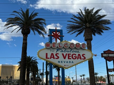 Welcome to Fabulous Las Vegas sign.
