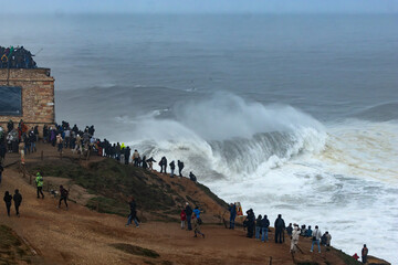 Big Waves in Nazare`
