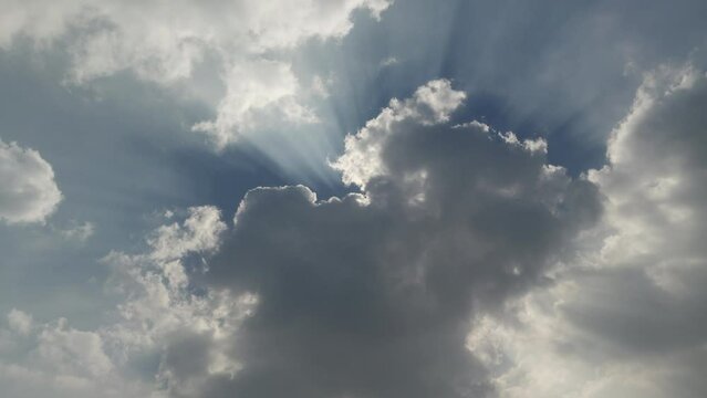 雨上がりの空」の写真素材 | 6,404件の無料イラスト画像 | Adobe Stock