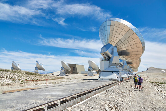 Radiot&eacute;lescopes du plateau de Bure - Massif du D&eacute;voluy
