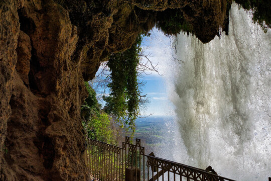Beautiful and famous waterfall, with awesome vegetation around. Incredible beauty, crystal waters. Edessa, Greece