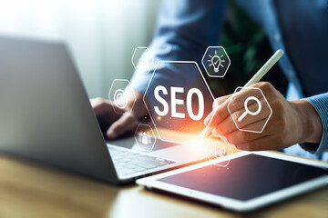 business people use SEO tools, Unlocking online potential. Boost visibility, attract organic traffic, and dominate search engine rankings with strategic optimization techniques. digital marketing - obrazy, fototapety, plakaty