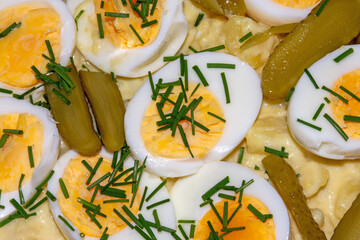 Harte Eier auf Kartoffelsalat