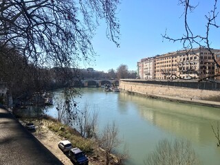 Obraz premium walking the streets of rome