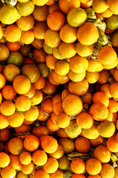 Rasbhari Or Cape Gooseberries