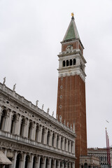 Fototapeta na wymiar Clock Tower in Venice on a cloudy day