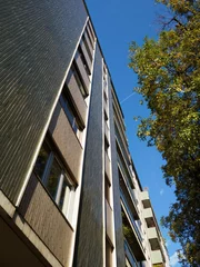 Gardinen Residential building along via Biondi in Milan, Italy © Claudio Colombo