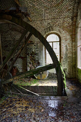 Altes Wasserrad einer Mühle
