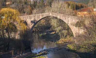Fototapeta na wymiar The Old Bridge of Sant Joan de les Abadesses, Catalonia