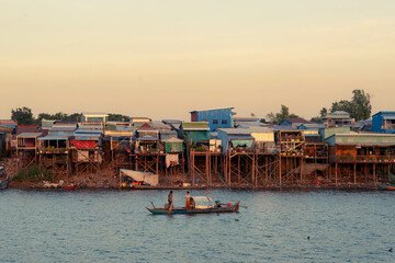 Fototapeta na wymiar Sunset on Tonle Sap River, Mekong River in Phnom Penh City, Cambodia