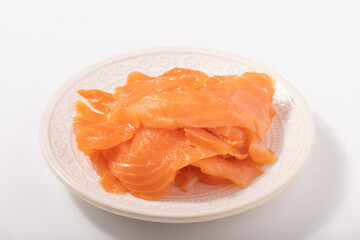 ［チリ産　養殖］　スモークサーモン切り落とし