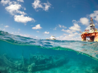 Snorkelling off the Tug Boat wreck Curacao