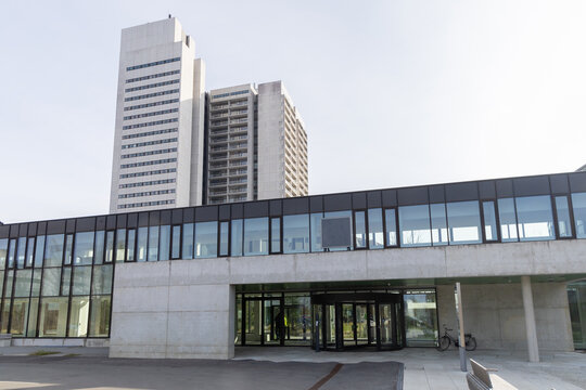 Tall modern hospital building in Herlev, Denmark.
