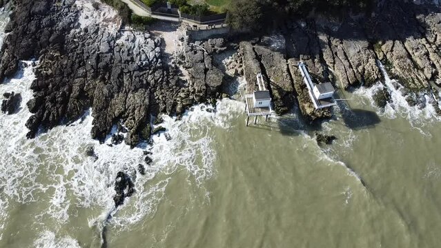 Plage de royan et ses carrelets 