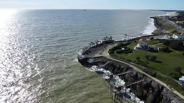 Plage de royan et ses carrelets 