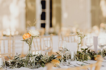 Décoration des tables d'un mariage provençal - 773386586