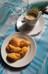 Cafe da manha com rosca de milho