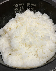 Warm freshly made white rice that is easy cooked with Japanese rice cooker