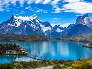 Crédence de cuisine en verre imprimé Cuernos del Paine Lake Pehoe in Torres del Paine National Park in Chile Patagonia