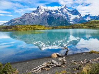 Tableaux ronds sur plexiglas Cuernos del Paine Nordenskjöld Lake in Torres del Paine National Park in Chile Patagonia