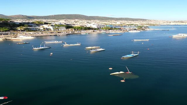 Vertical Traveling Drone Footage Towards Acapulco's rotunda of illustrious men