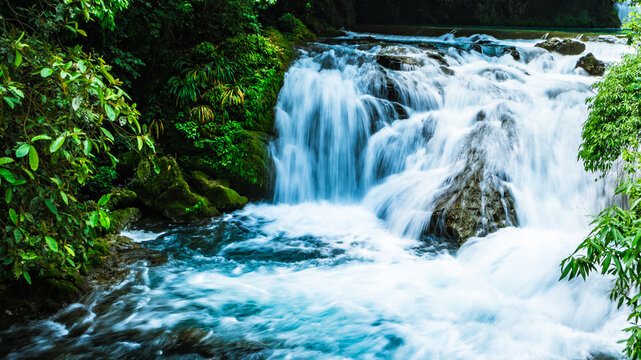 Libo County, Guizhou Province-Xiaoqikong Scenic Area
