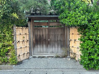 日本家屋の門