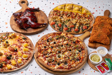 Pizza, original, pepperoni, combination, olive, ham, cheese, sweet potato, tomato, chicken, fried, fried