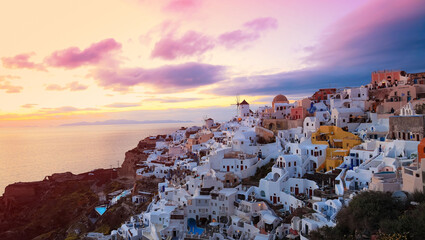 The famous of landscape view point as Sunset sky scene at Oia town on Santorini island, Greece - obrazy, fototapety, plakaty