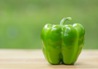 Close up green bell pepper - 774023531