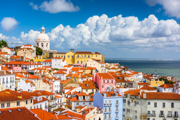 Lisbon, Portugal Skyline - obrazy, fototapety, plakaty
