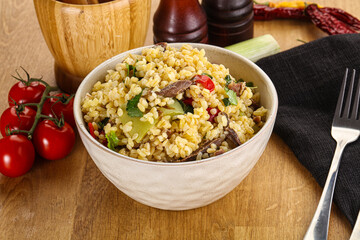 Bulgur with lamb and vegetables