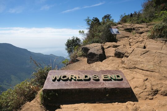 Horton Plains National Park in Nuwara Eliya, Sri Lanka. Viewpoint on cliff named End of World. 