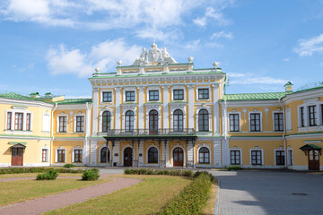 Fototapeta na wymiar The ancient Imperial Travel Palace on a sunny July day. Tver, Russia