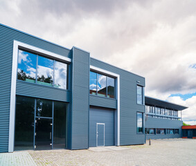 modern warehouse exterior - 774284782