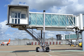 Airport Passenger Boarding Jet Bridge Jetty