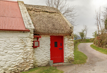 Fototapeta na wymiar Traditional house for the early 20th centry in Ireland