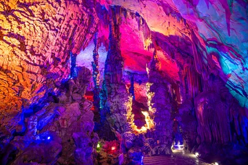 Photo sur Plexiglas Guilin Stone stairs in Reed Flute Cave, Guilin, Guangxi, China.