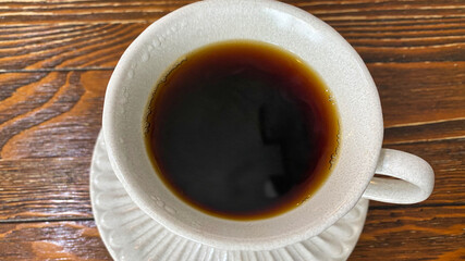 苦味のあるブラックコーヒー