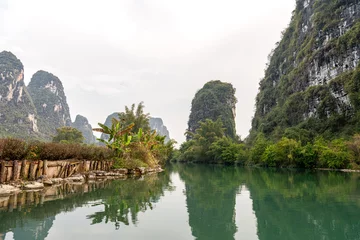 Photo sur Plexiglas Guilin Beautiful mountain and water natural landscape in Guilin, Guangxi, China