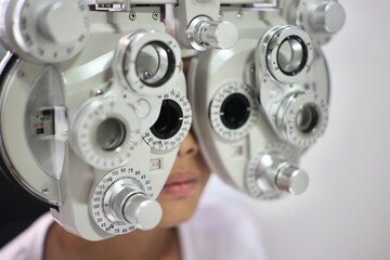 Eye test 