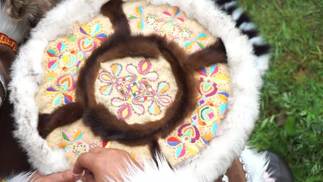 people of the north Evenki embroider national patterns