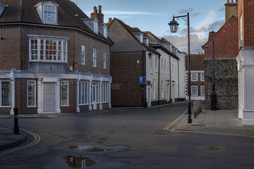 Chichester, West Sussex, Building and streets