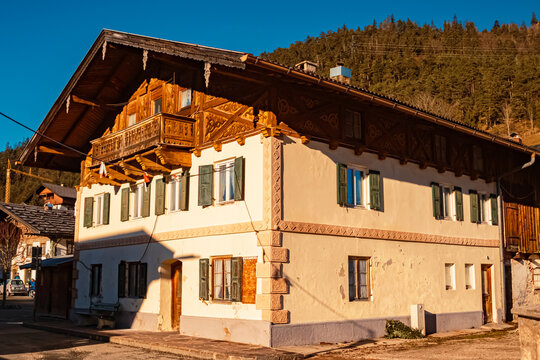 Old buildings on a sunny winter day at Wallgau, Garmisch-Partenkirchen, Werdenfelser Land, Bavaria, Germany